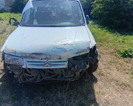 Ситроен Берлинго 2001 в Кицмане на Automoto.ua Белый Ситроен Берлинго, объемом двигателя 0 л и пробегом 380 тыс. км за 1200 $, фото 4 на Automoto.ua