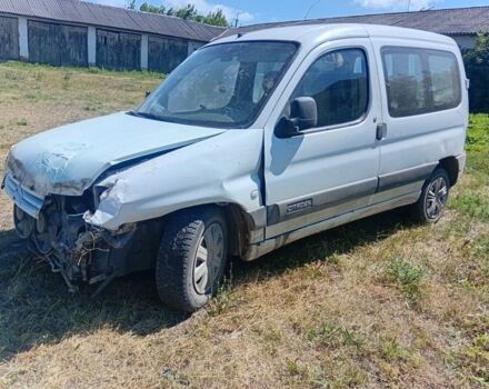 Ситроен Берлинго 2001 в Кицмане на Automoto.ua Белый Ситроен Берлинго, объемом двигателя 0 л и пробегом 380 тыс. км за 1200 $, фото 2 на Automoto.ua
