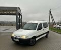 Білий Сітроен Берлінго, об'ємом двигуна 2 л та пробігом 230 тис. км за 2950 $, фото 9 на Automoto.ua