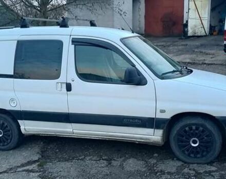 Білий Сітроен Берлінго, об'ємом двигуна 2 л та пробігом 300 тис. км за 2700 $, фото 2 на Automoto.ua