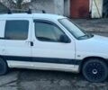 Білий Сітроен Берлінго, об'ємом двигуна 2 л та пробігом 300 тис. км за 2700 $, фото 2 на Automoto.ua