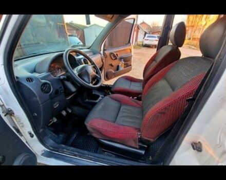 Білий Сітроен Берлінго, об'ємом двигуна 1.9 л та пробігом 350 тис. км за 2400 $, фото 1 на Automoto.ua