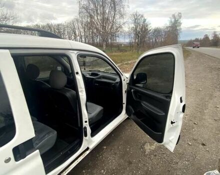 Белый Ситроен Берлинго, объемом двигателя 2 л и пробегом 410 тыс. км за 3500 $, фото 12 на Automoto.ua