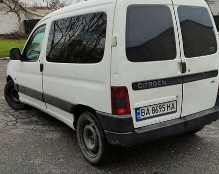 Белый Ситроен Берлинго, объемом двигателя 2 л и пробегом 311 тыс. км за 3000 $, фото 7 на Automoto.ua