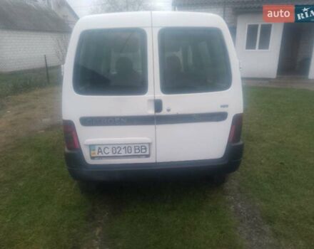 Белый Ситроен Берлинго, объемом двигателя 2 л и пробегом 220 тыс. км за 2950 $, фото 3 на Automoto.ua