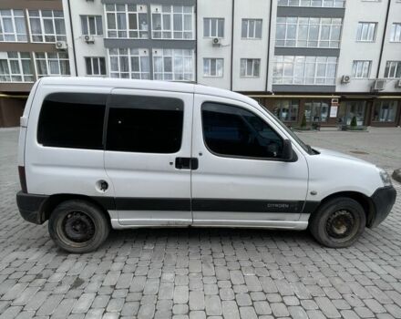 Ситроен Берлинго 2003 в Ивано-Франковске на Automoto.ua Белый Ситроен Берлинго, объемом двигателя 1.9 л и пробегом 400 тыс. км за 3200 $, фото 2 на Automoto.ua