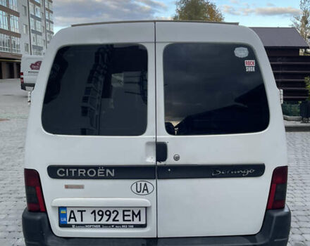 Белый Ситроен Берлинго, объемом двигателя 1.9 л и пробегом 430 тыс. км за 3200 $, фото 4 на Automoto.ua