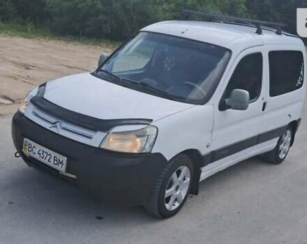 Белый Ситроен Берлинго, объемом двигателя 1.6 л и пробегом 410 тыс. км за 2999 $, фото 1 на Automoto.ua
