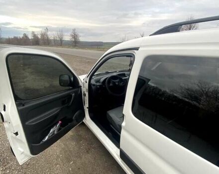 Белый Ситроен Берлинго, объемом двигателя 2 л и пробегом 410 тыс. км за 3500 $, фото 13 на Automoto.ua