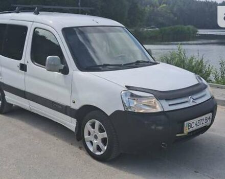 Белый Ситроен Берлинго, объемом двигателя 1.6 л и пробегом 410 тыс. км за 2999 $, фото 6 на Automoto.ua