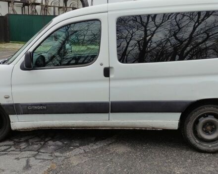 Белый Ситроен Берлинго, объемом двигателя 2 л и пробегом 310 тыс. км за 3000 $, фото 1 на Automoto.ua