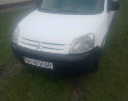Белый Ситроен Берлинго, объемом двигателя 2 л и пробегом 220 тыс. км за 2950 $, фото 4 на Automoto.ua