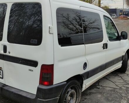 Белый Ситроен Берлинго, объемом двигателя 2 л и пробегом 310 тыс. км за 3000 $, фото 4 на Automoto.ua