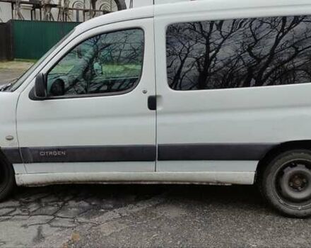 Белый Ситроен Берлинго, объемом двигателя 2 л и пробегом 311 тыс. км за 3000 $, фото 5 на Automoto.ua