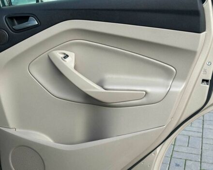 Белый Ситроен Берлинго, объемом двигателя 2 л и пробегом 410 тыс. км за 3990 $, фото 20 на Automoto.ua