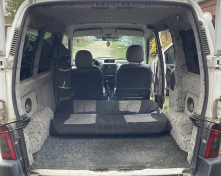 Ситроен Берлинго 2003 в Ивано-Франковске на Automoto.ua Белый Ситроен Берлинго, объемом двигателя 1.9 л и пробегом 400 тыс. км за 3200 $, фото 6 на Automoto.ua