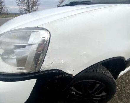 Белый Ситроен Берлинго, объемом двигателя 2 л и пробегом 410 тыс. км за 3500 $, фото 18 на Automoto.ua