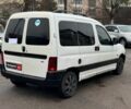 Белый Ситроен Берлинго, объемом двигателя 2 л и пробегом 410 тыс. км за 3990 $, фото 5 на Automoto.ua