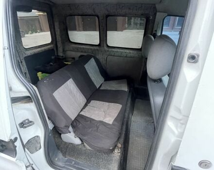 Ситроен Берлинго 2003 в Ивано-Франковске на Automoto.ua Белый Ситроен Берлинго, объемом двигателя 1.9 л и пробегом 400 тыс. км за 3200 $, фото 5 на Automoto.ua