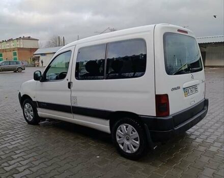 Белый Ситроен Берлинго, объемом двигателя 2 л и пробегом 176 тыс. км за 3999 $, фото 5 на Automoto.ua