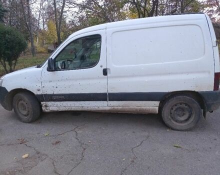 Белый Ситроен Берлинго, объемом двигателя 1.9 л и пробегом 300 тыс. км за 2000 $, фото 4 на Automoto.ua