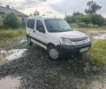 Білий Сітроен Берлінго, об'ємом двигуна 2 л та пробігом 337 тис. км за 3500 $, фото 1 на Automoto.ua