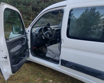 Ситроен Берлинго 2004 в Славуте на Automoto.ua Белый Ситроен Берлинго, объемом двигателя 2 л и пробегом 350 тыс. км за 3000 $, фото 4 на Automoto.ua