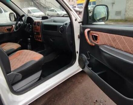 Білий Сітроен Берлінго, об'ємом двигуна 1.9 л та пробігом 311 тис. км за 3500 $, фото 12 на Automoto.ua