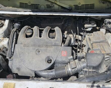 Белый Ситроен Берлинго, объемом двигателя 1.9 л и пробегом 260 тыс. км за 1650 $, фото 1 на Automoto.ua