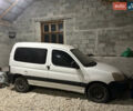 Білий Сітроен Берлінго, об'ємом двигуна 2 л та пробігом 250 тис. км за 1800 $, фото 1 на Automoto.ua