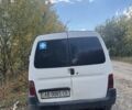 Сітроен Берлінго 2005 у Вінниці на Automoto.ua Білий Сітроен Берлінго, об'ємом двигуна 2 л та пробігом 305 тис. км за 3600 $, фото 1 на Automoto.ua