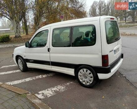 Білий Сітроен Берлінго, об'ємом двигуна 1.9 л та пробігом 245 тис. км за 2543 $, фото 2 на Automoto.ua