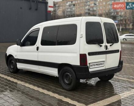 Белый Ситроен Берлинго, объемом двигателя 1.9 л и пробегом 283 тыс. км за 3700 $, фото 3 на Automoto.ua