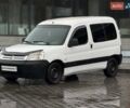 Белый Ситроен Берлинго, объемом двигателя 1.9 л и пробегом 283 тыс. км за 3700 $, фото 2 на Automoto.ua