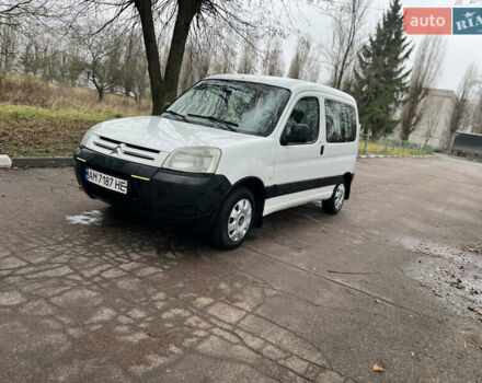 Белый Ситроен Берлинго, объемом двигателя 1.9 л и пробегом 210 тыс. км за 3800 $, фото 10 на Automoto.ua