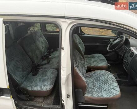 Белый Ситроен Берлинго, объемом двигателя 1.9 л и пробегом 170 тыс. км за 3800 $, фото 6 на Automoto.ua