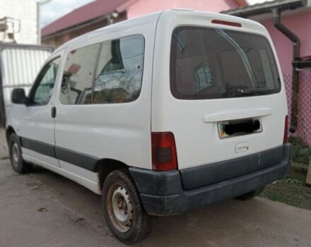 Білий Сітроен Берлінго, об'ємом двигуна 1.9 л та пробігом 275 тис. км за 3100 $, фото 2 на Automoto.ua