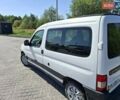 Белый Ситроен Берлинго, объемом двигателя 1.4 л и пробегом 300 тыс. км за 2900 $, фото 4 на Automoto.ua