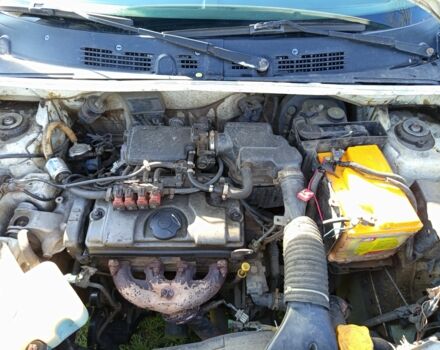 Білий Сітроен Берлінго, об'ємом двигуна 1.4 л та пробігом 185 тис. км за 2700 $, фото 5 на Automoto.ua