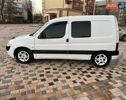 Белый Ситроен Берлинго, объемом двигателя 2 л и пробегом 345 тыс. км за 2999 $, фото 7 на Automoto.ua