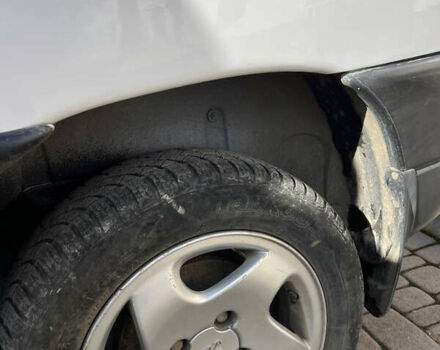 Ситроен Берлинго 2006 в Стрые на Automoto.ua Белый Ситроен Берлинго, объемом двигателя 1.9 л и пробегом 246 тыс. км за 4100 $, фото 12 на Automoto.ua