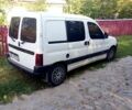 Белый Ситроен Берлинго, объемом двигателя 1.4 л и пробегом 270 тыс. км за 3400 $, фото 3 на Automoto.ua