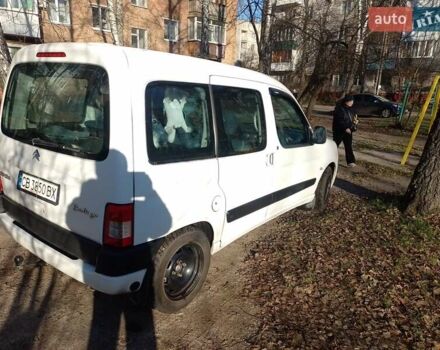 Белый Ситроен Берлинго, объемом двигателя 1.59 л и пробегом 273 тыс. км за 4700 $, фото 5 на Automoto.ua