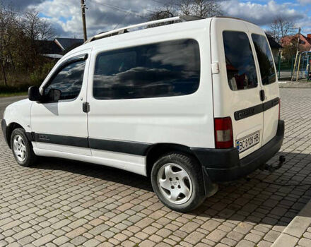 Ситроен Берлинго 2006 в Стрые на Automoto.ua Белый Ситроен Берлинго, объемом двигателя 1.9 л и пробегом 246 тыс. км за 4100 $, фото 6 на Automoto.ua