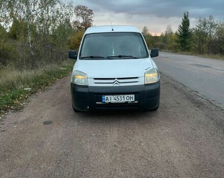 Белый Ситроен Берлинго, объемом двигателя 1.9 л и пробегом 350 тыс. км за 3500 $, фото 2 на Automoto.ua