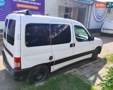 Белый Ситроен Берлинго, объемом двигателя 1.36 л и пробегом 79 тыс. км за 3200 $, фото 3 на Automoto.ua