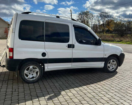 Ситроен Берлинго 2006 в Стрые на Automoto.ua Белый Ситроен Берлинго, объемом двигателя 1.9 л и пробегом 246 тыс. км за 4100 $, фото 2 на Automoto.ua