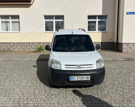 Ситроен Берлинго 2006 в Стрые на Automoto.ua Белый Ситроен Берлинго, объемом двигателя 1.9 л и пробегом 246 тыс. км за 4100 $, фото 22 на Automoto.ua
