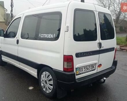 Белый Ситроен Берлинго, объемом двигателя 1.87 л и пробегом 303 тыс. км за 3550 $, фото 5 на Automoto.ua