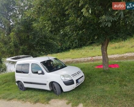 Сітроен Берлінго 2006 у Львові на Automoto.ua Білий Сітроен Берлінго, об'ємом двигуна 1.56 л та пробігом 285 тис. км за 4700 $, фото 6 на Automoto.ua